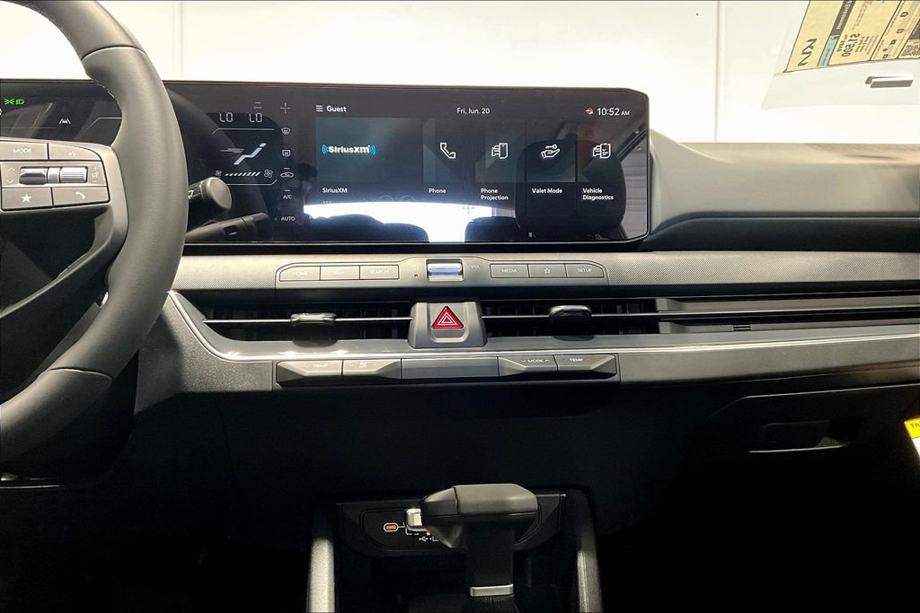 Used 2025 Kia K4 EX image 7