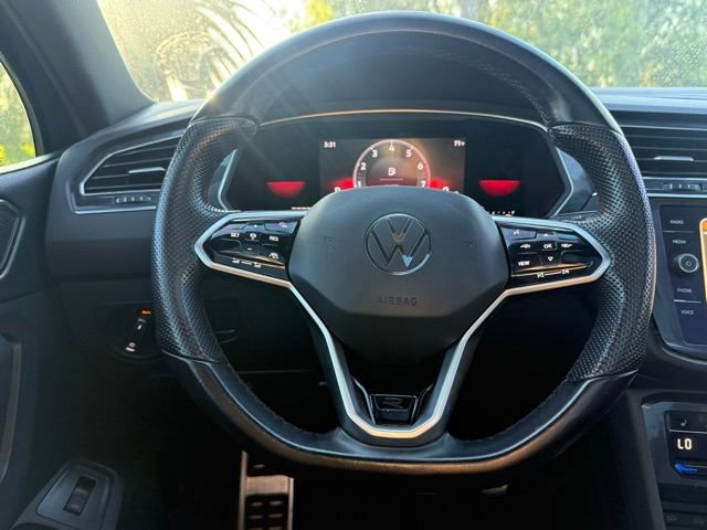 Used 2022 Volkswagen Tiguan SE R-Line image 20