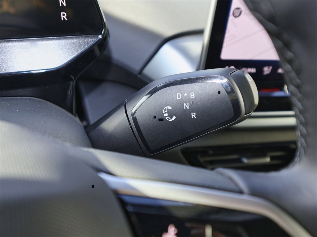 New 2025 Volkswagen ID.4 Pro image 24