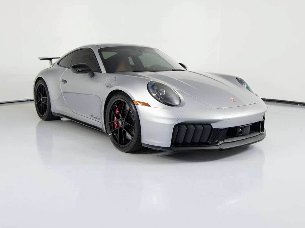Certified 2026 Porsche 911 Carrera GTS RWD image 12