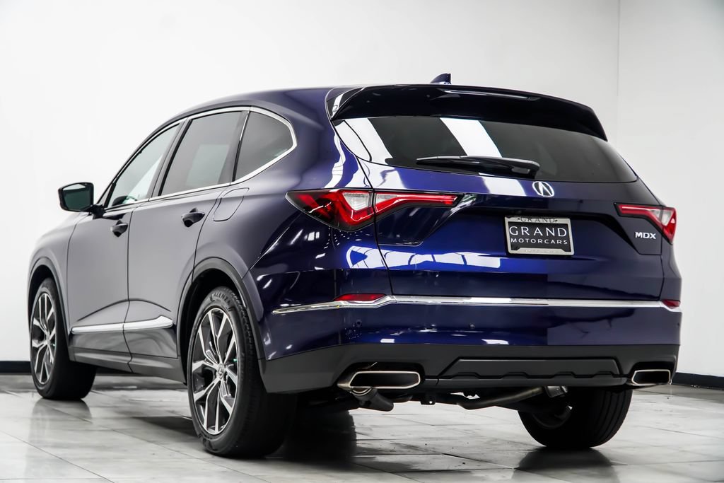 Used 2024 Acura MDX w/ Technology Package FWD image 11