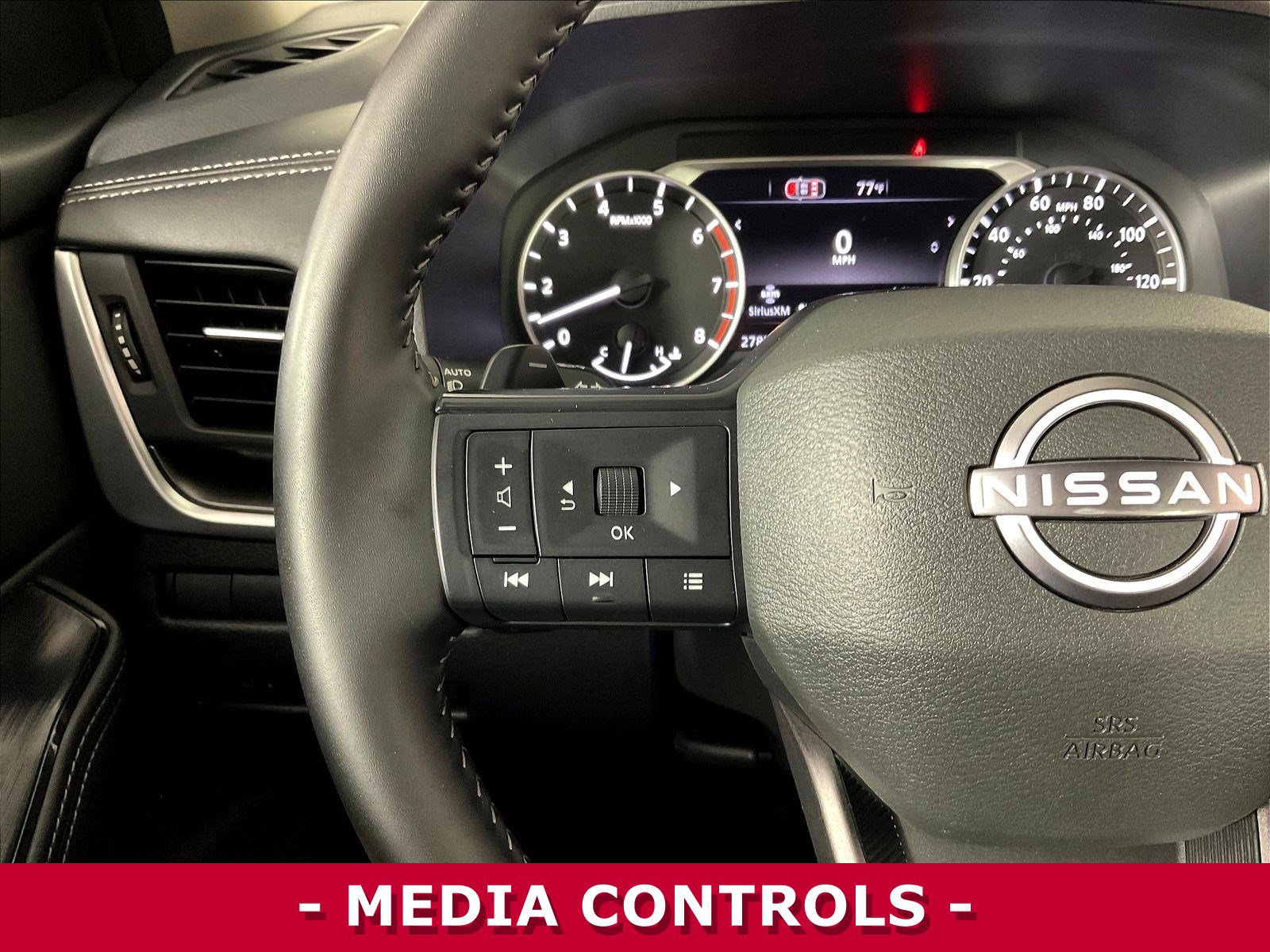 Certified 2026 Nissan Rogue SV FWD image 11