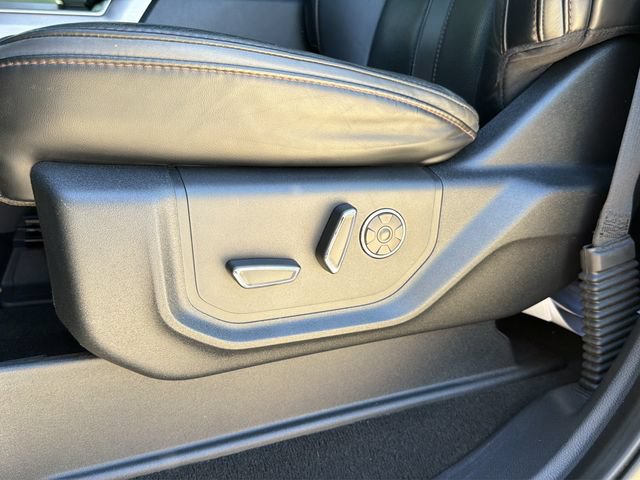 Used 2019 Ford F250 Platinum w/ Platinum Ultimate Package AWD/4WD image 24