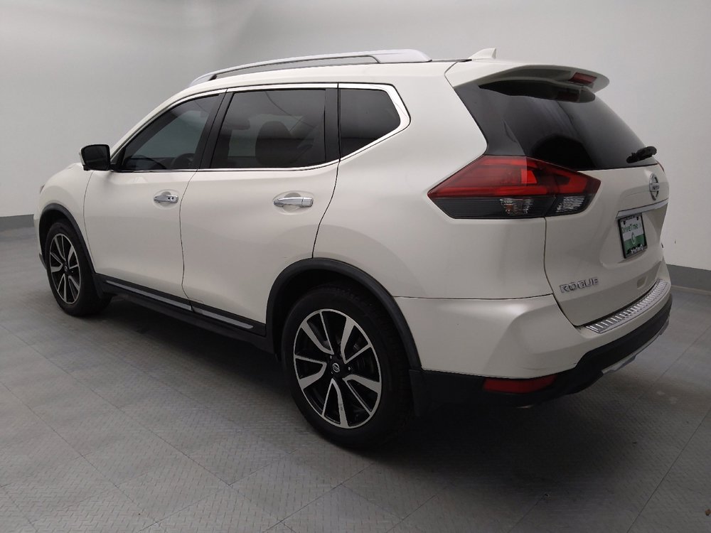 Used 2018 Nissan Rogue SL w/ Premium Package image 3
