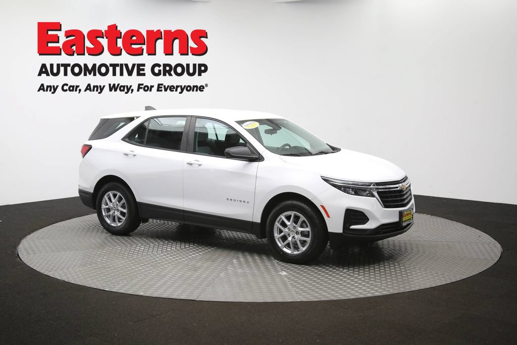 Used 2023 Chevrolet Equinox LS w/ Driver Confidence II Package FWD image 46