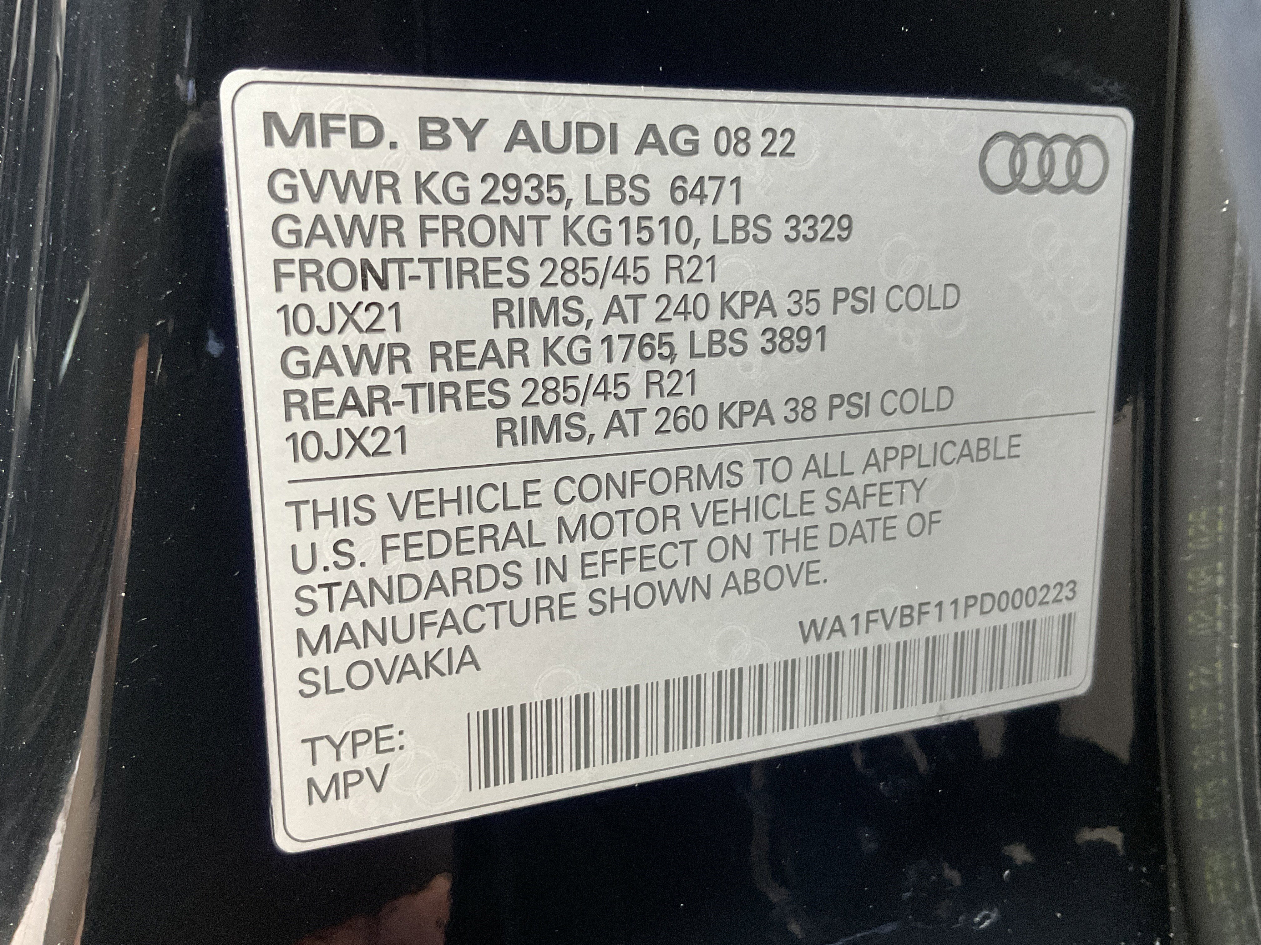 Used 2023 Audi Q8 Prestige image 37