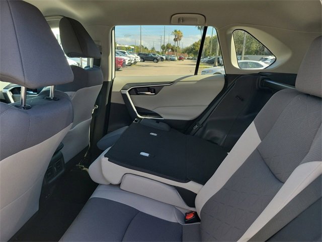Used 2024 Toyota RAV4 XLE image 5