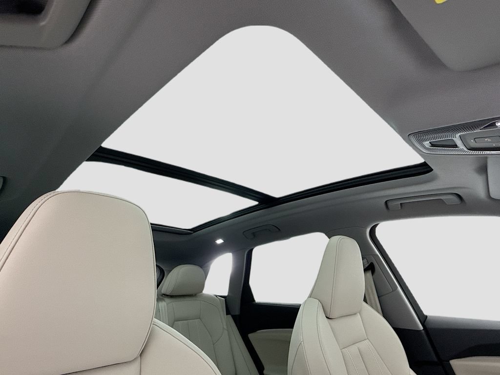 Certified 2025 Audi Q5 Premium Plus w/ Premium Plus AWD/4WD image 17