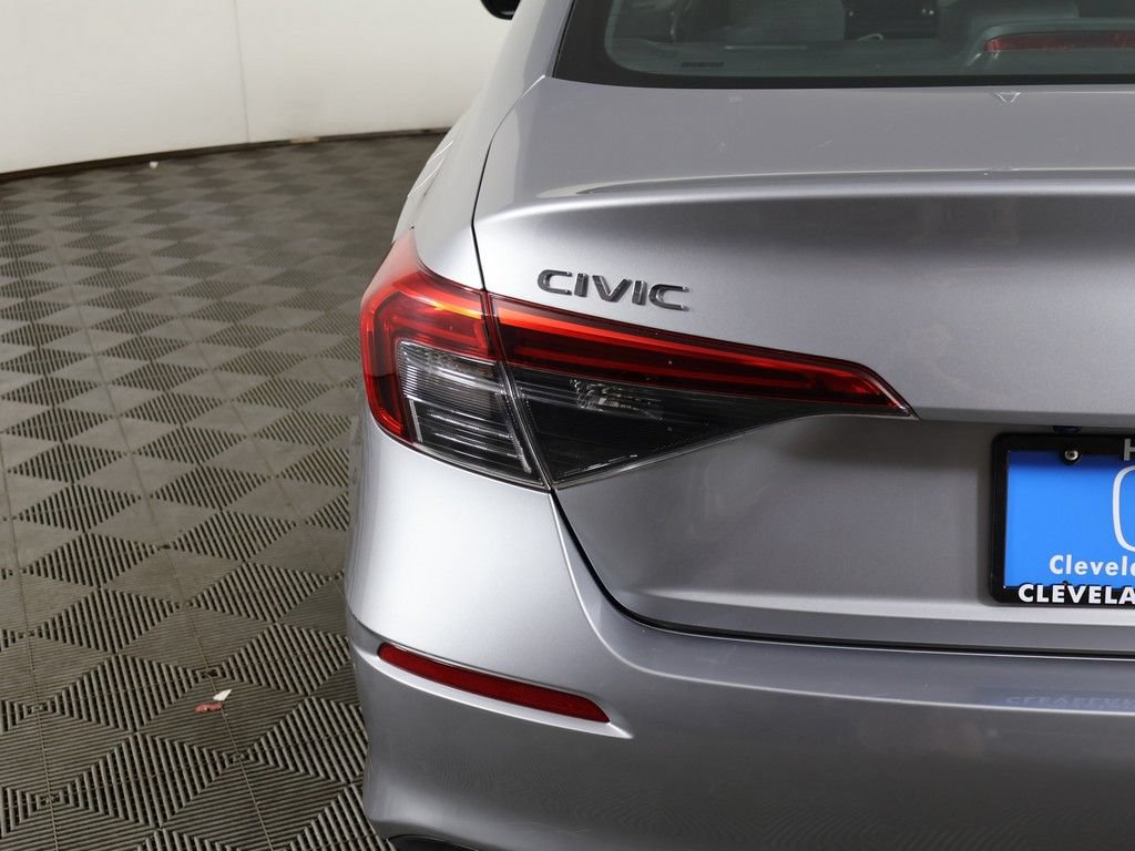 Used 2023 Honda Civic Sport image 12