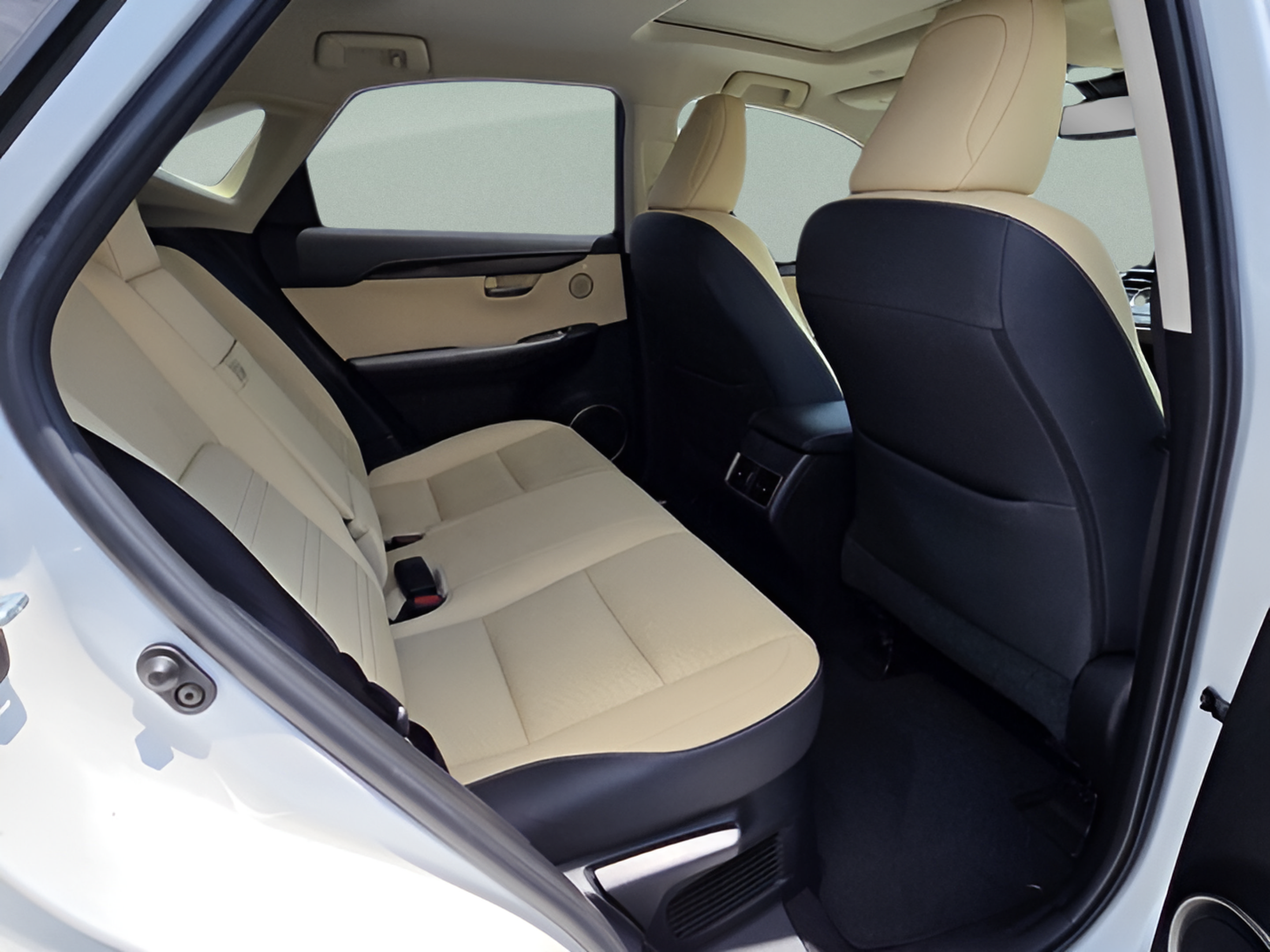 Used 2018 Lexus NX 300h AWD w/ Premium Package image 15