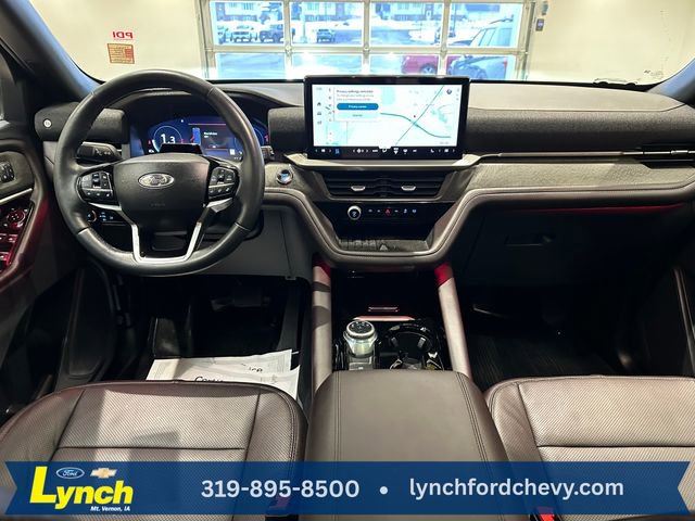 Used 2025 Ford Explorer Platinum w/ LUX Leather Package image 11