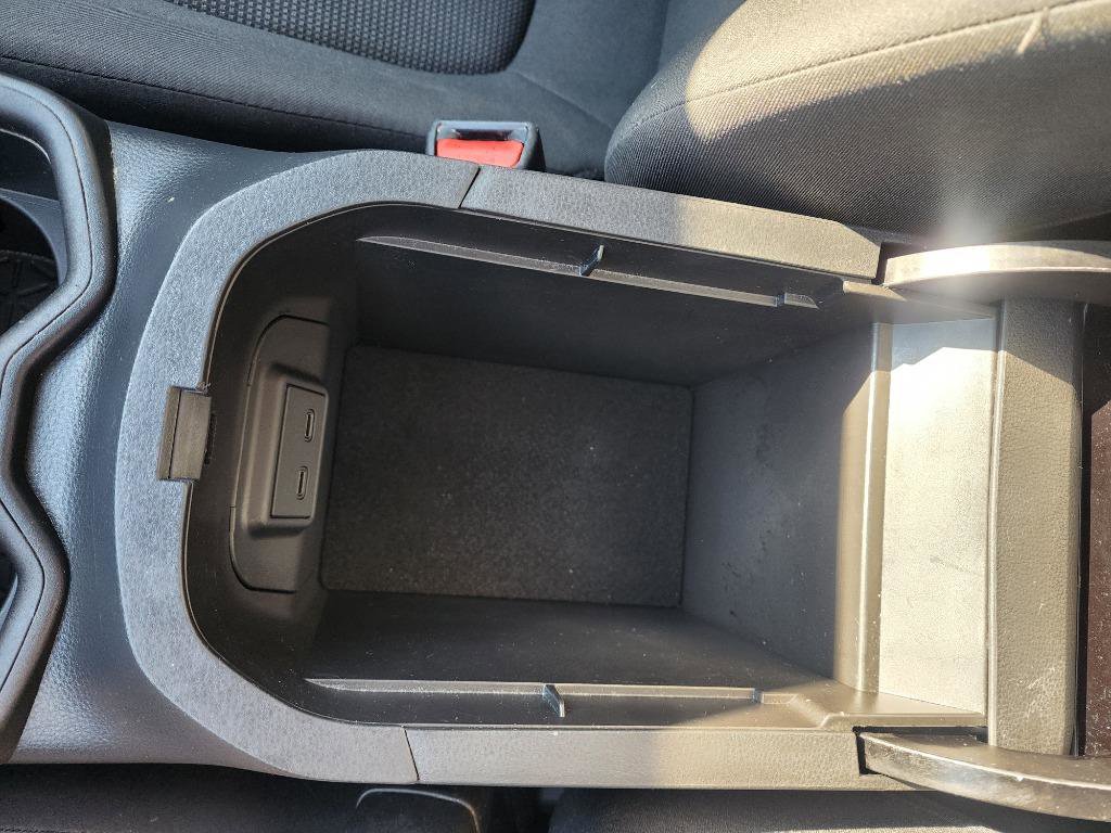 Used 2024 Toyota RAV4 LE image 22