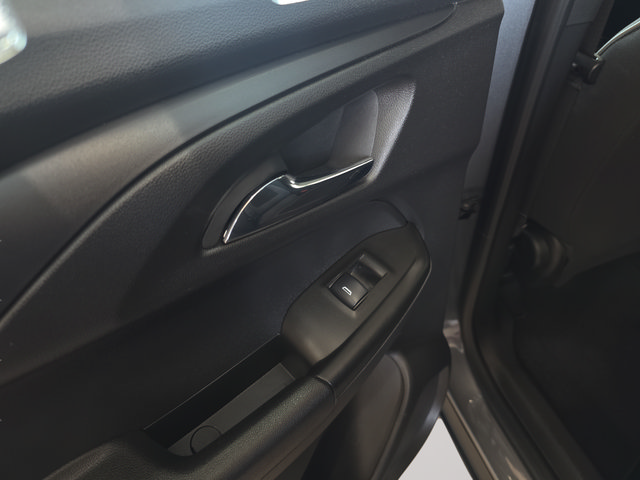 Used 2021 Chevrolet TrailBlazer LS FWD image 23