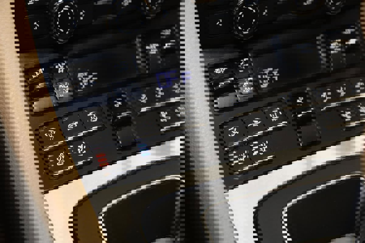 Used 2014 Porsche 911 Carrera image 8