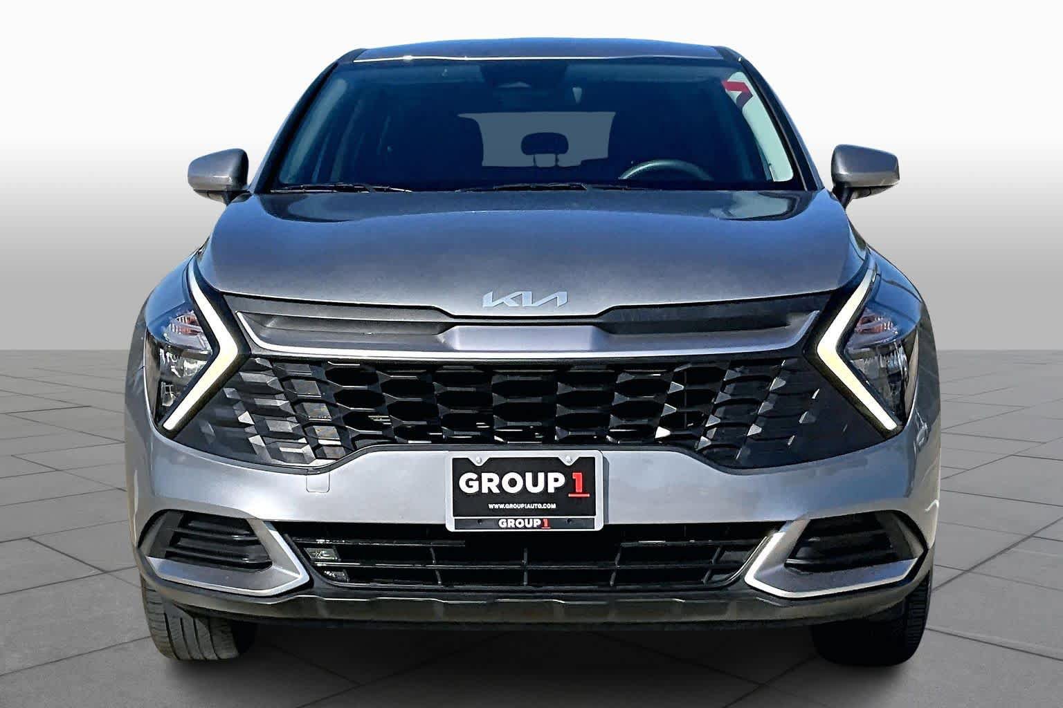 Used 2023 Kia Sportage LX AWD/4WD image 4