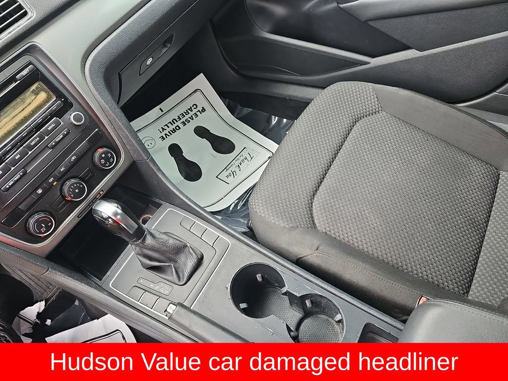 Used 2014 Volkswagen Passat 1.8T S FWD image 24