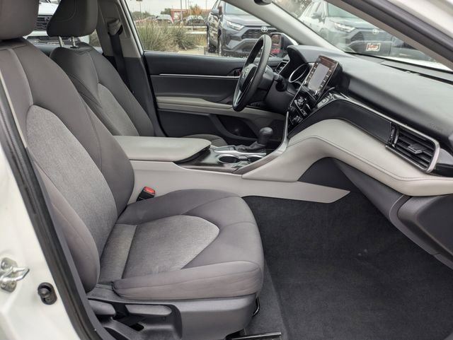 Used 2024 Toyota Camry LE w/ Convenience Package image 29