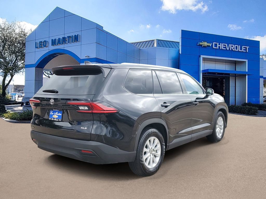 Used 2025 Toyota Grand Highlander FWD image 3