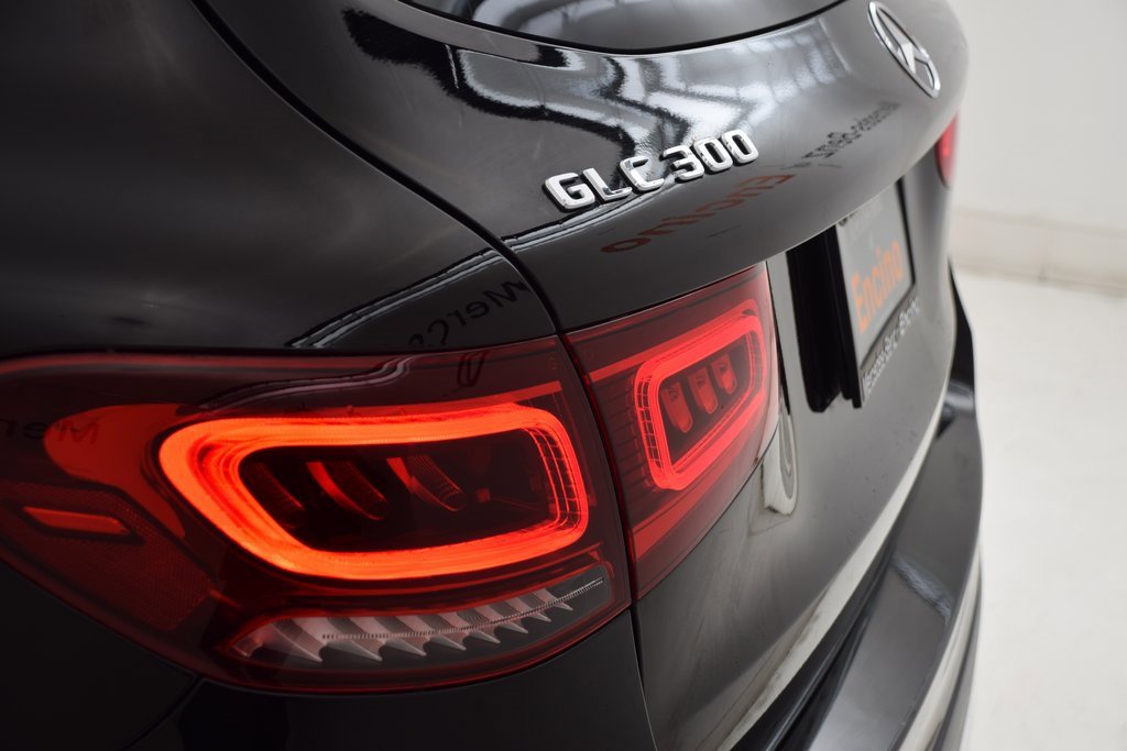 Certified 2022 Mercedes-Benz GLC 300 image 12