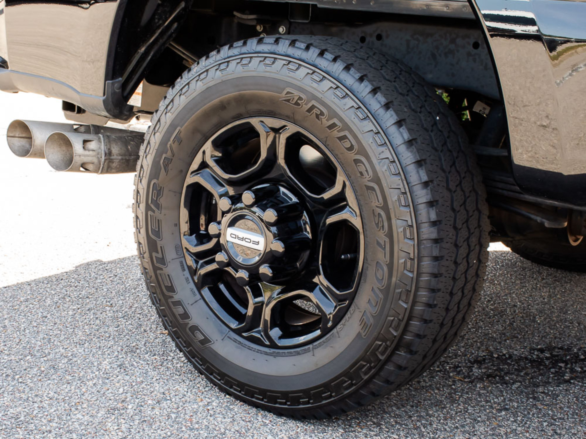 Certified 2025 Ford F350 XL w/ STX Appearance Package AWD/4WD image 7