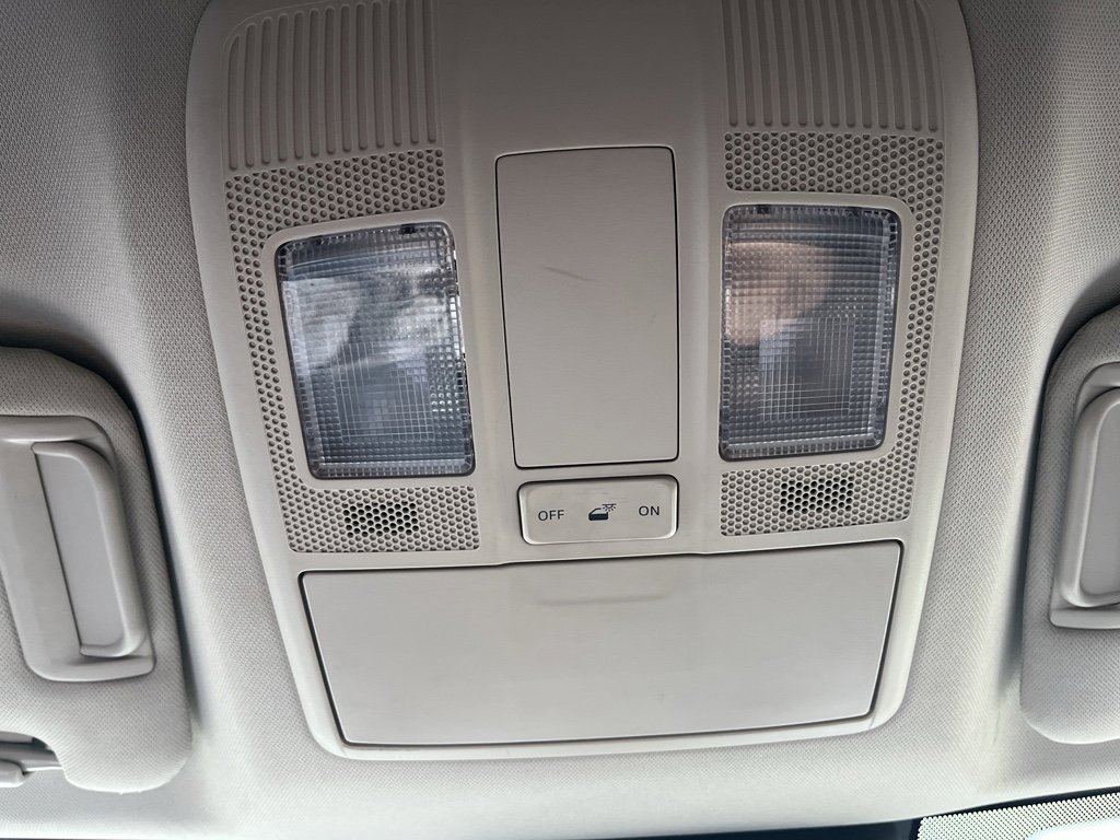 Used 2021 MAZDA CX-5 Touring image 25