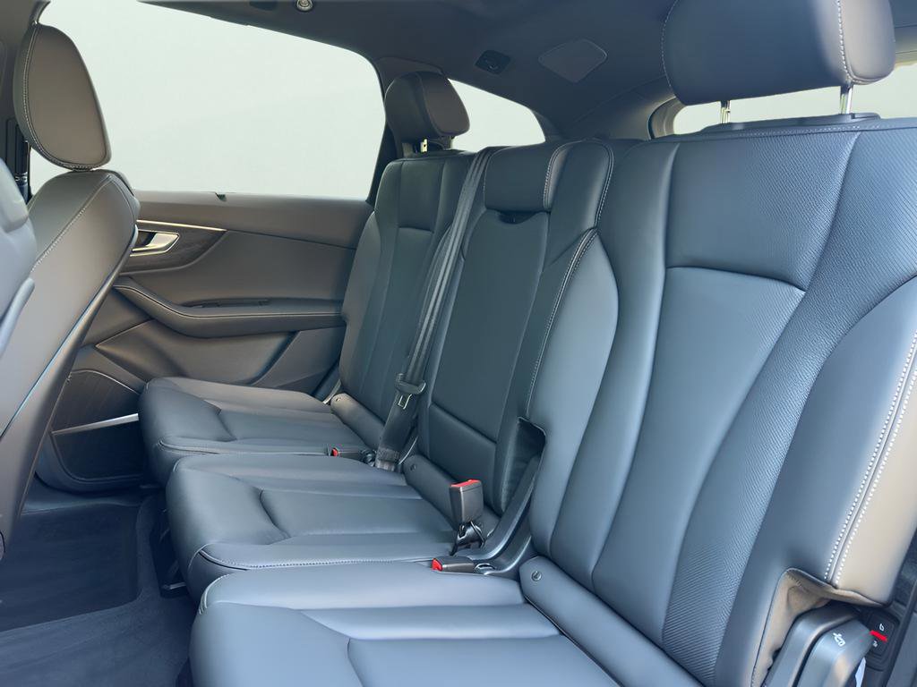 New 2026 Audi Q7 3.0T Premium Plus AWD/4WD image 39