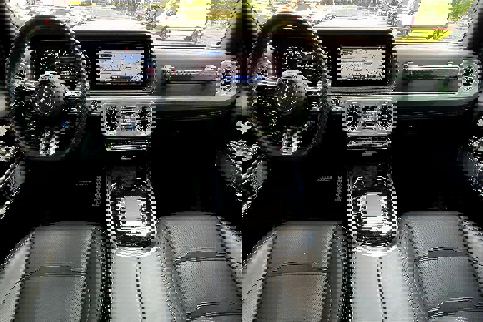 Used 2025 Mercedes-Benz G 63 AMG 4MATIC image 16