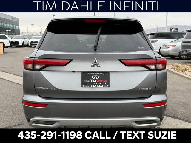 Used 2024 Mitsubishi Outlander SE image 6