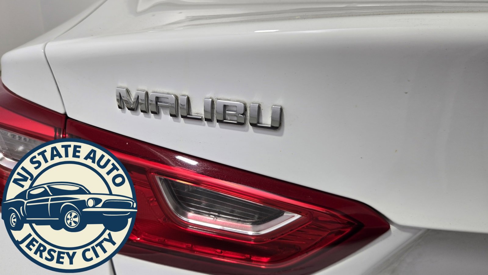 Used 2024 Chevrolet Malibu LT image 26