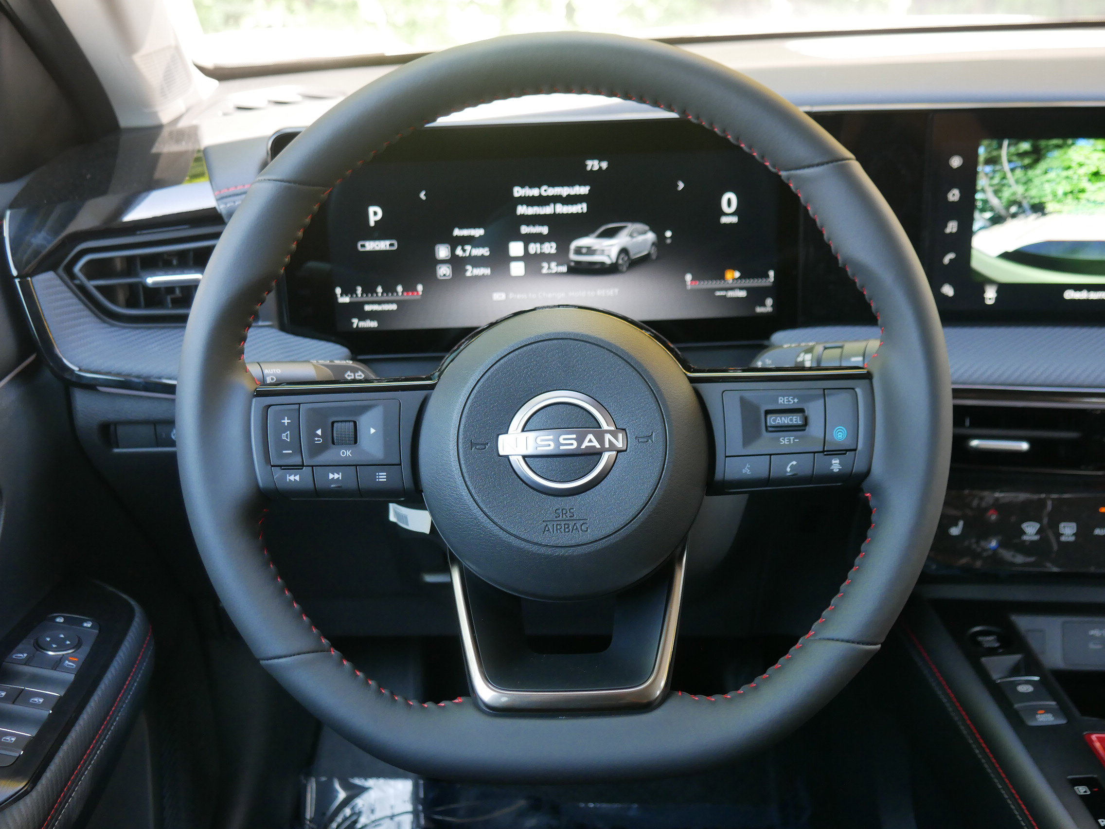 New 2025 Nissan Kicks SR w/ SR Premium Package image 7