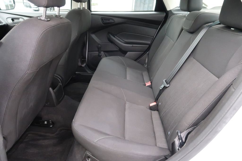 Used 2016 Ford Focus S FWD image 7