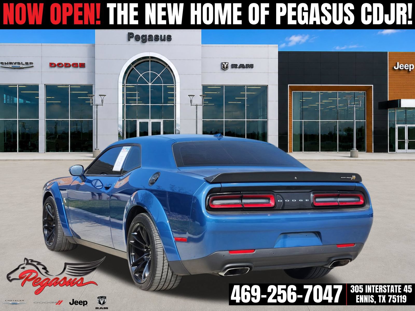 Used 2021 Dodge Challenger R/T Scat Pack RWD image 4