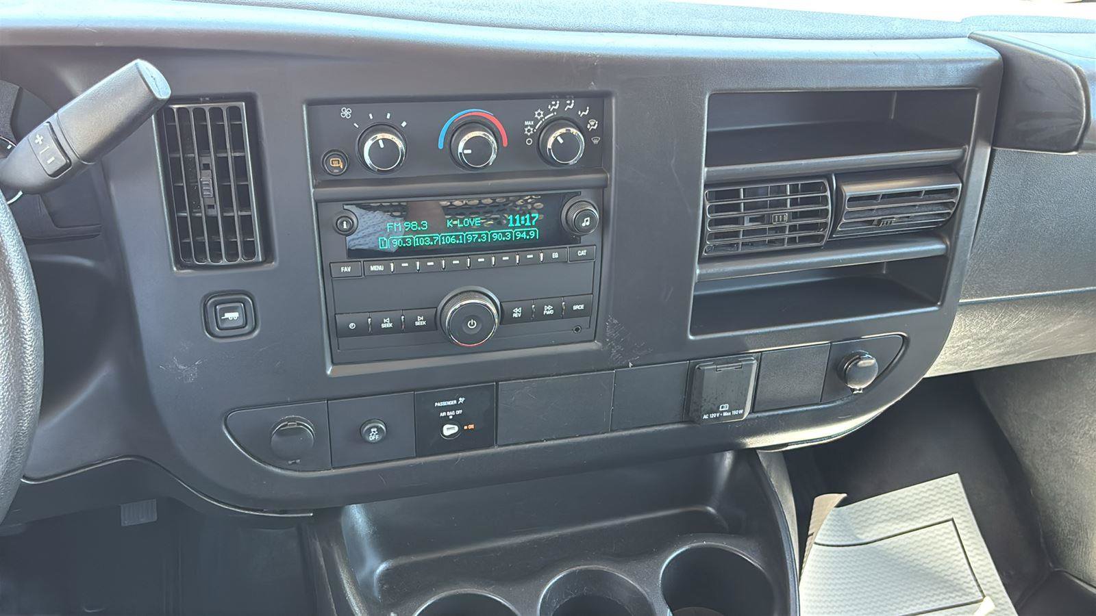 Used 2024 Chevrolet Express 2500 w/ Driver Convenience Package RWD image 28
