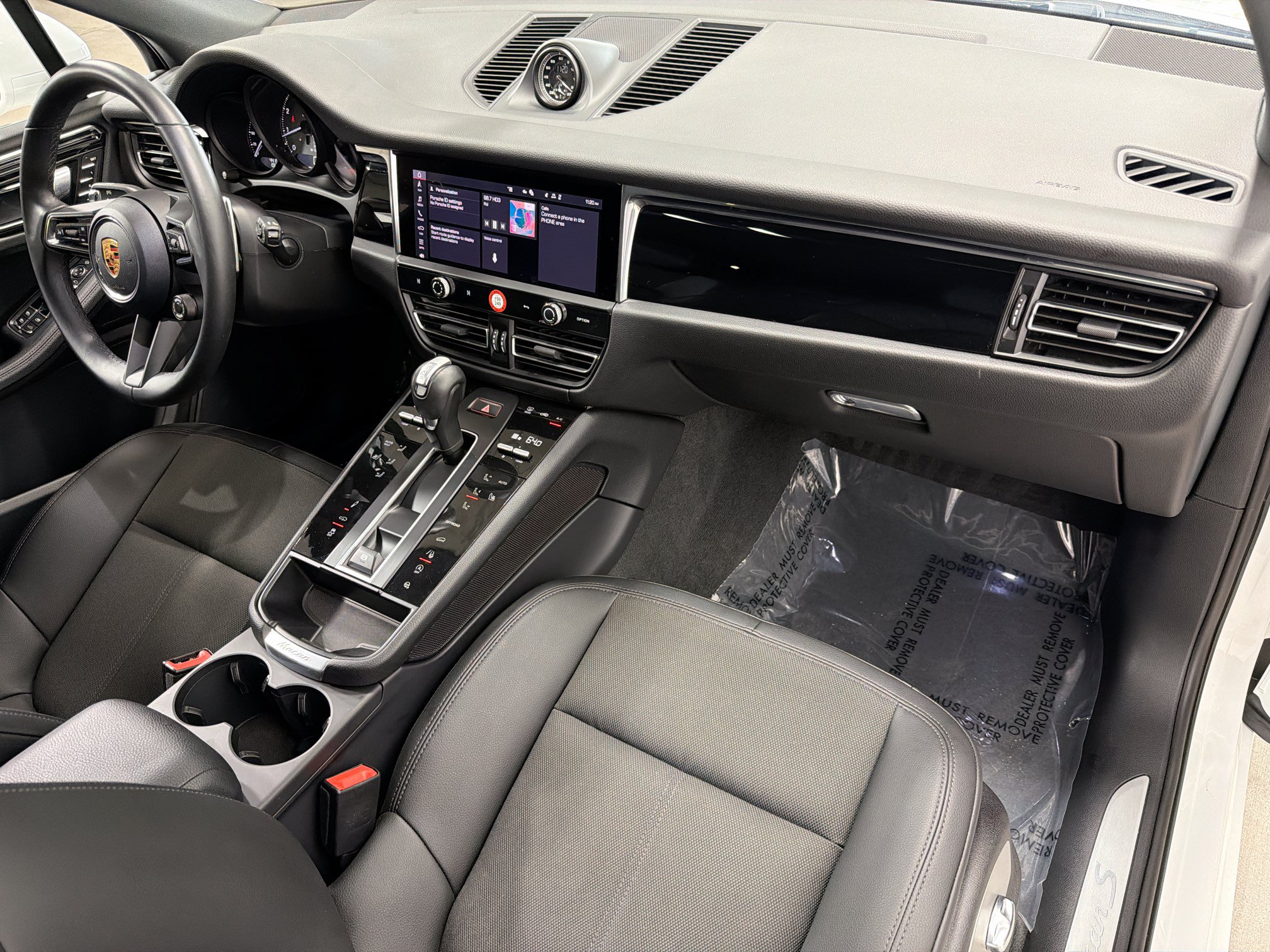Certified 2026 Porsche Macan S AWD/4WD image 15