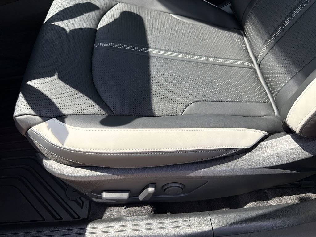 New 2026 Kia K5 GT-Line image 15
