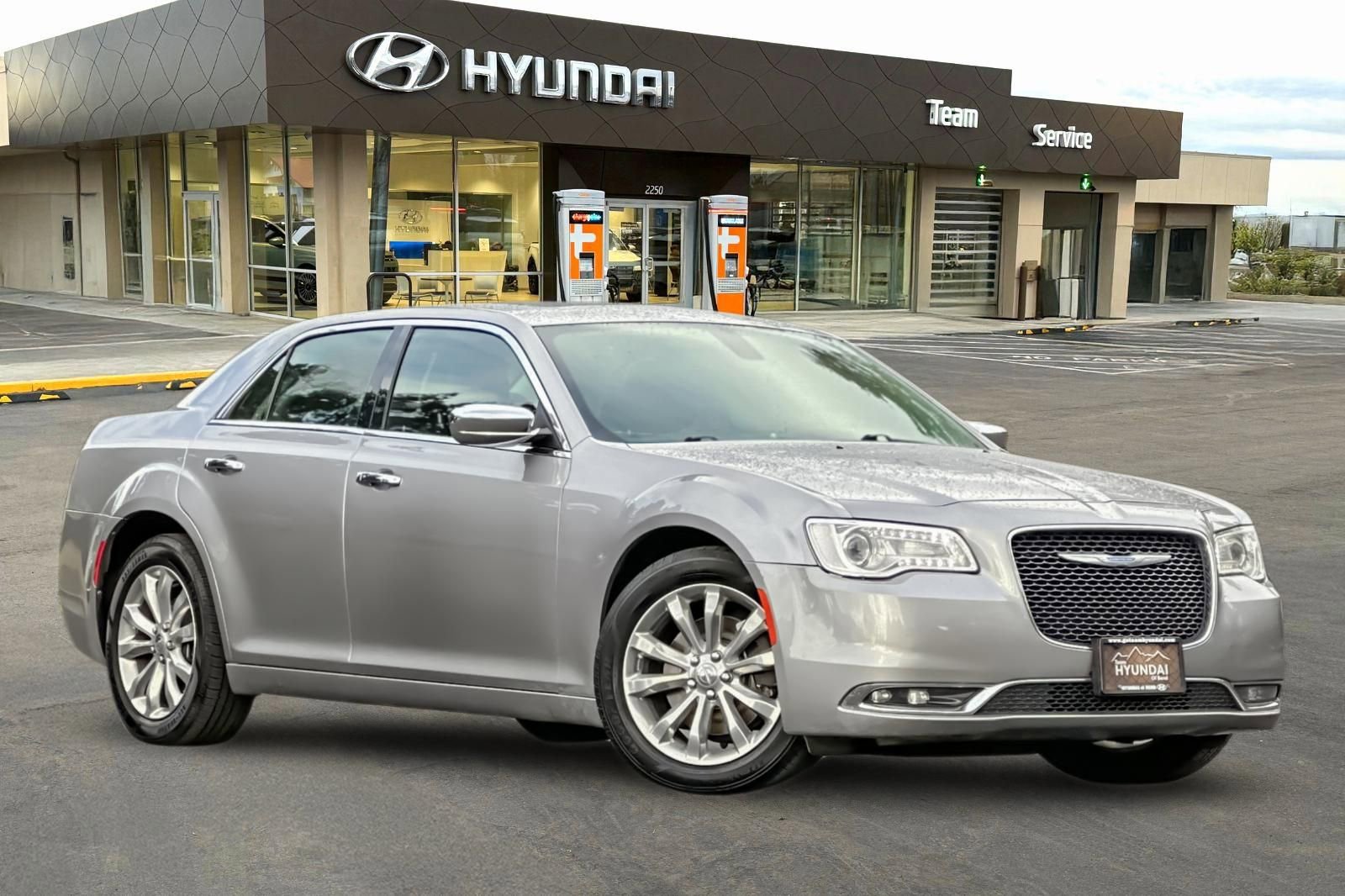 Used 2018 Chrysler 300 Limited video 2