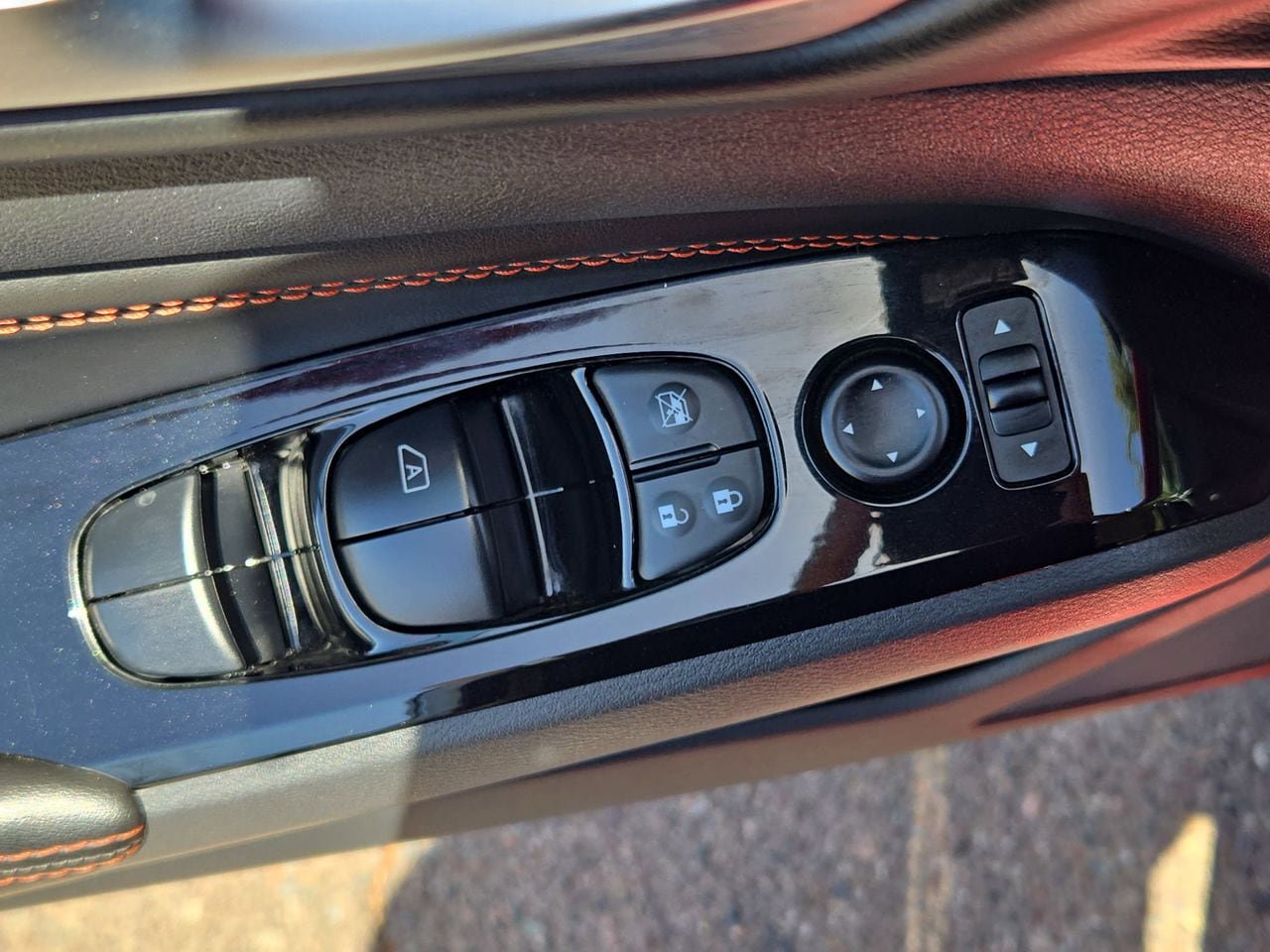 Used 2023 Nissan Altima 2.5 SR AWD/4WD image 26