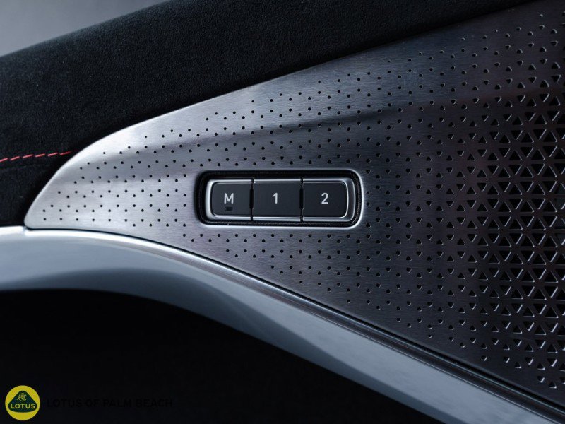 Used 2025 Lotus Emira image 19