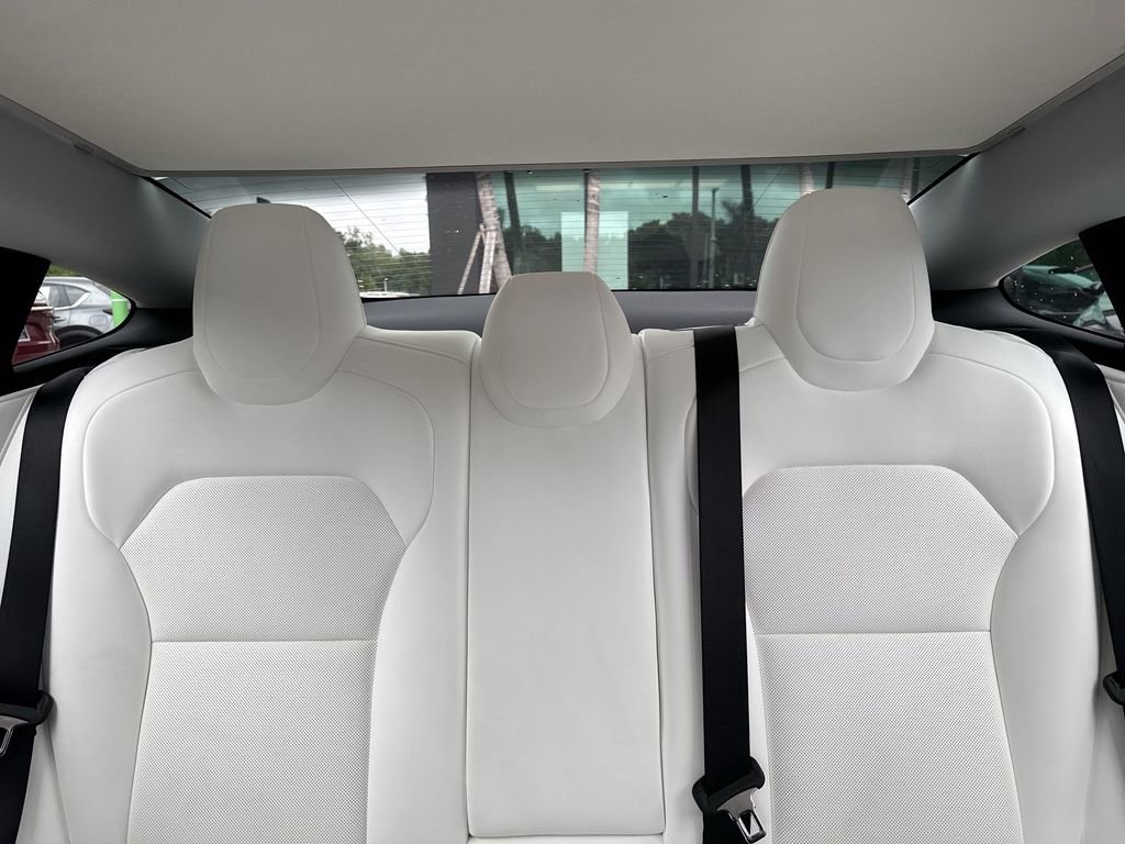 Used 2025 Tesla Model 3 Long Range image 18