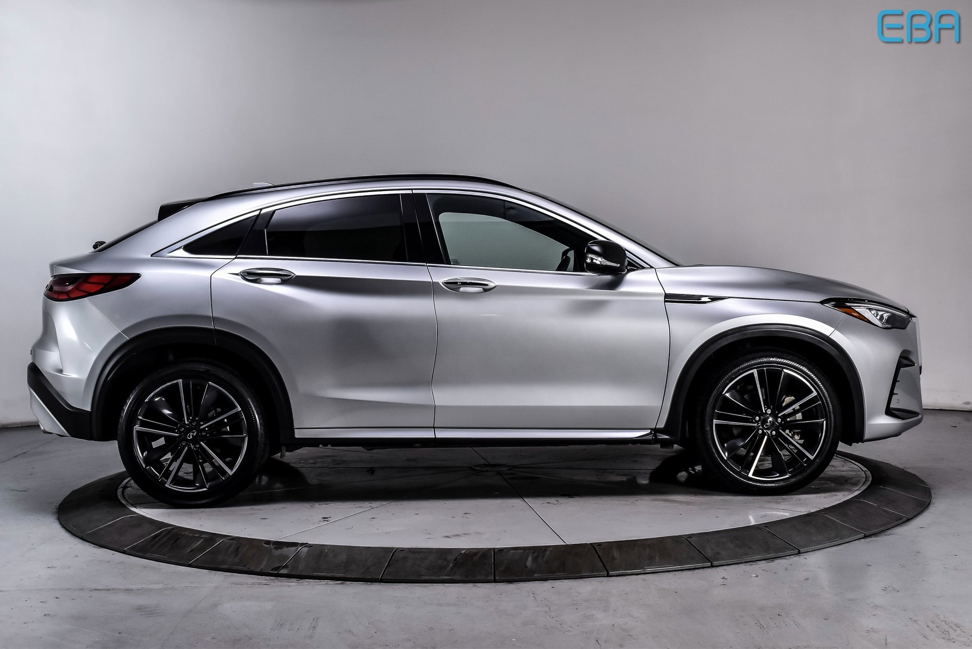 Used 2022 INFINITI QX55 Essential image 7