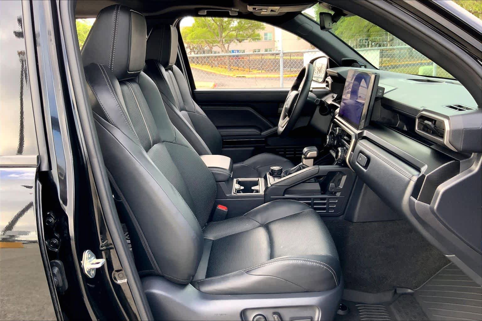 Certified 2025 Toyota 4Runner Limited image 9