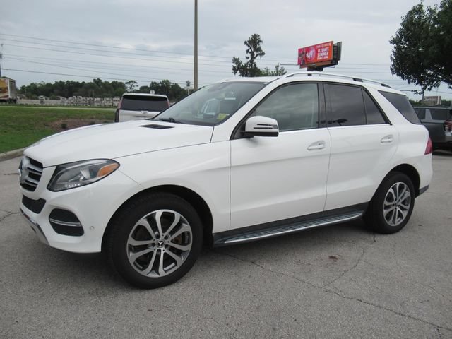 Used 2019 Mercedes-Benz GLE 400 4MATIC image 4