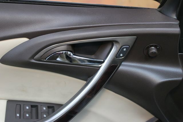 Used 2016 Buick Verano Leather w/ Experience Buick Package FWD image 16