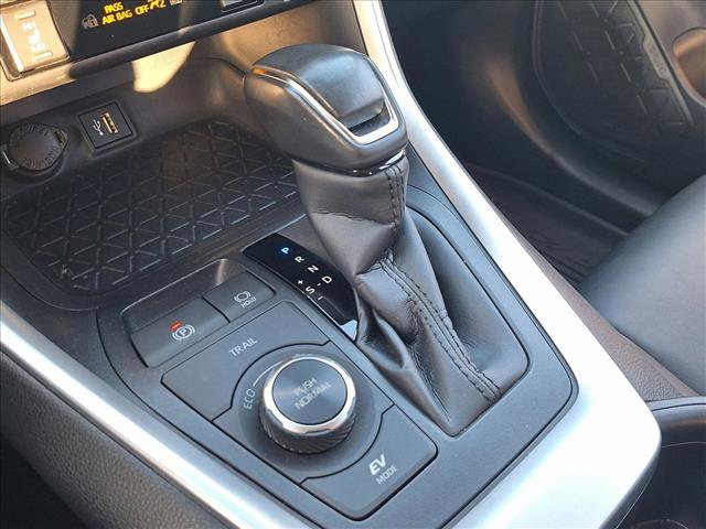 Certified 2023 Toyota RAV4 XLE Premium image 14