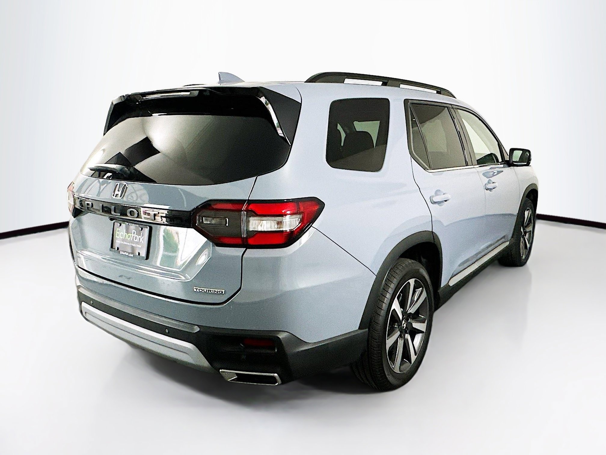 Used 2023 Honda Pilot Touring image 9