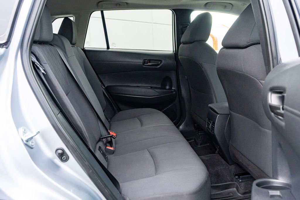 Used 2023 Toyota Corolla Cross LE w/ Moonroof Package AWD/4WD image 13