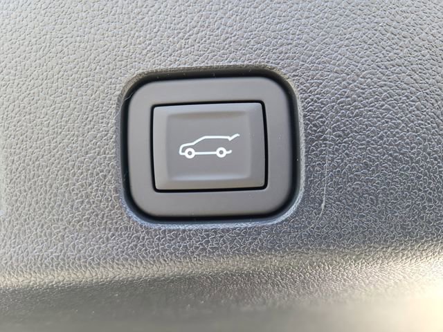 New 2026 Chevrolet Traverse LT image 7