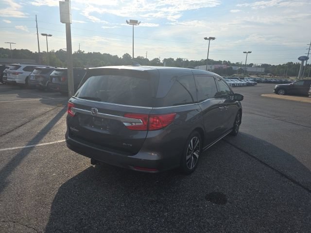 Used 2018 Honda Odyssey Elite image 3