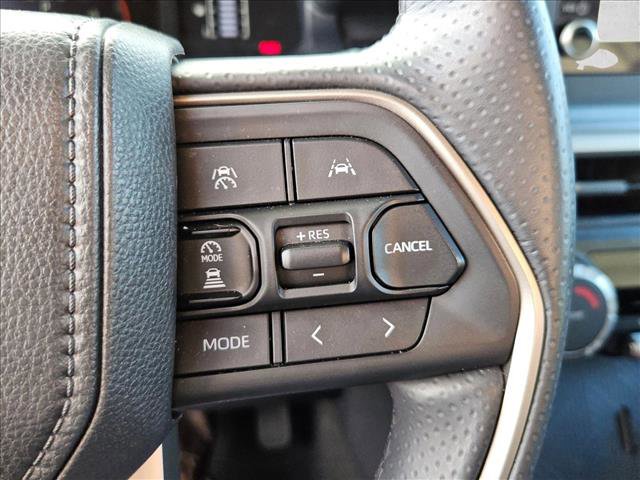 Used 2025 Toyota 4Runner SR5 image 9