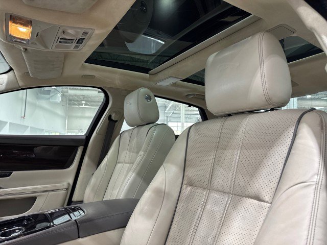 Used 2014 Jaguar XJ L Portfolio image 13